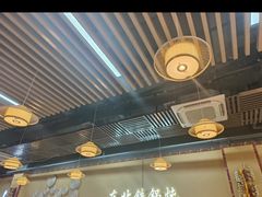 -炖四方东北铁锅炖·烧烤小龙虾(中豪国际店)