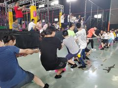 -嘿哟动霸CHUA·新潮玩运动娱乐中心·蹦床滑冰团建乐园