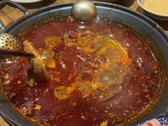 -旧街市鲜货老火锅(大光路店)