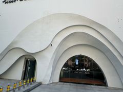 -涨巢·潮玩水疗局