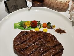 -晶雅花园西餐厅(南京首店)