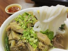 -阿牛牛杂店(东园店)