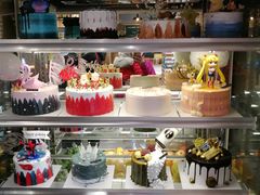 -焙丽拾光(麦凯乐直营店)