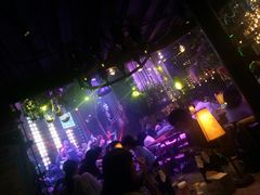 -胡桃里音乐酒馆(环亚凯瑟琳广场店)