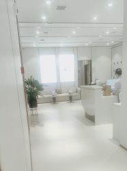 -禾丽康美医疗美容医院