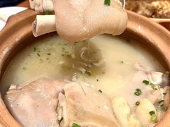 -彧玖食坊·川式砂锅酒馆(成山路店)