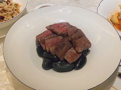 低温谷饲牛排-人间采蜜(海信广场店)