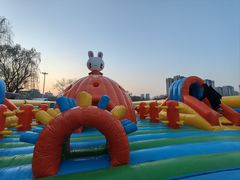 -欢乐水魔方水世界