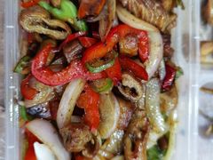 爆炒卤肥肠-蓝精灵饺子店