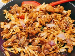-椒行天下·干锅·牛蛙(万宝店)