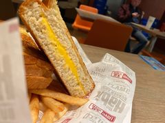 -The Habit Burger Grill 哈比特汉堡(复兴soho店)