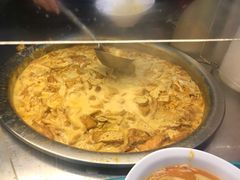 -亚王咖喱鸡米粉面