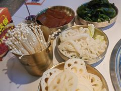 -潮火锅·麻辣牛肉火锅(观音桥方圆·LIVE店)