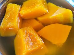 -黄利砖万峰林布依特色酸笋牛肉馆