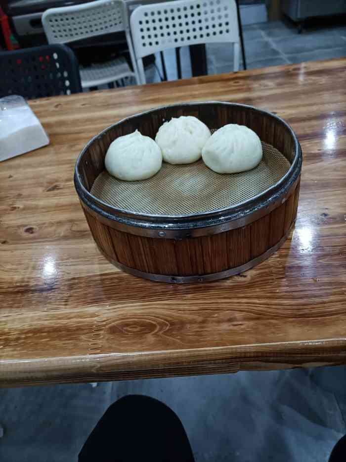 满口香包子铺-"为什么这家店评分不太高呢,实在是没理由啊.