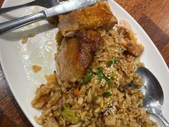 -玛格萝妮比萨屋(陆家浜路店)