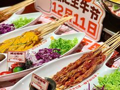 -威记烧嘢·南宁烧烤·超级生牛(绿地店)