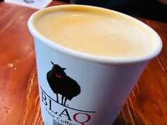 拿铁-BLAQ咖啡(骏豪店)