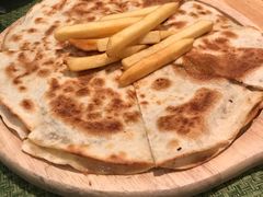 羊肉奶酪薄饼-ALAMEEN阿拉伯餐厅(三里屯店)