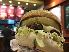 -The Habit Burger Grill 哈比特汉堡(爱琴海店)