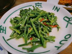 -一坐一忘云南菜(嘉里中心店)