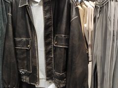 -URBAN REVIVO(上海中庚漫游城店)