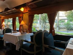 -火车头法国西餐厅