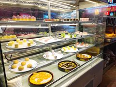 -爱客得牛排海鲜烤肉·火锅自助(春熙路黑金好店)