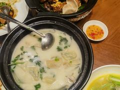 黄鱼砂锅刀鱼馄饨-上海人家花樣年华(中山公园店)