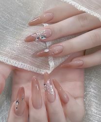 -桃色美甲沙龙