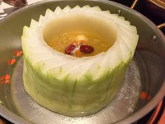 -得意咚瓜·顺德鱼生·冬瓜火锅(深圳首店)