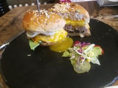 -HIGH FIVE哈福手工汉堡(桂林路店)