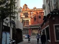 -梅龙镇酒家(南京西路总店)