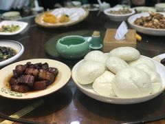 农家土猪肉夹酒酿馒头-临江宴餐厅·桐庐菜(富春江店)