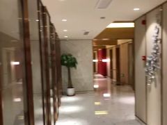 -良子足疗按摩
