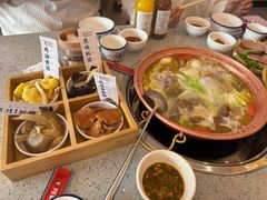 -阿婆情腊排骨火锅(金虹路店)