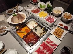 -海底捞火锅(杭州萧山宝龙广场店)