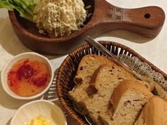 俄式拌香鸡-俄士厨房(环球港店)