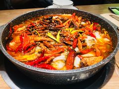 -山城外·非遗酸菜鱼(蜀都万达店)