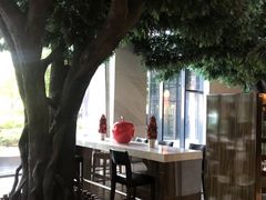 -上海虹桥西郊假日酒店