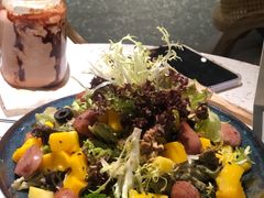 烤肉肠芒果沙拉-BE BRIGHT KITCHEN(正佳广场店)