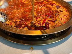 -小天鹅火锅·一线江景洪鼎旗舰店(洪崖洞店)