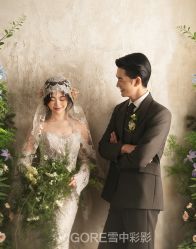 -雪中彩影婚纱摄影·微光艺术中心