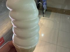 -DQ·蛋糕·冰淇淋(浦江欢乐颂店)