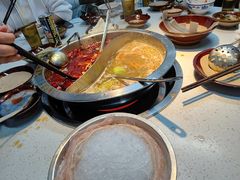 菌汤鸳鸯锅-芈重山老火锅(广州首店)