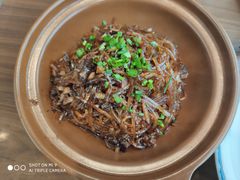 -有红鸡毛店·川菜(建设路店)