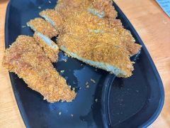 -莱莱小笼·乔艾