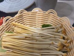 -狐狸爱上椰子鸡(滨江星光大道店)