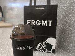 草莓新品-喜茶(广州中山六路店)