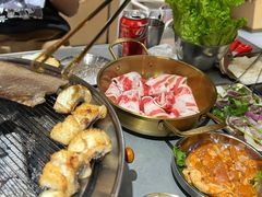 -围炉肉舍•炭烤活鳗•丹东海鲜烤肉(步行街店)